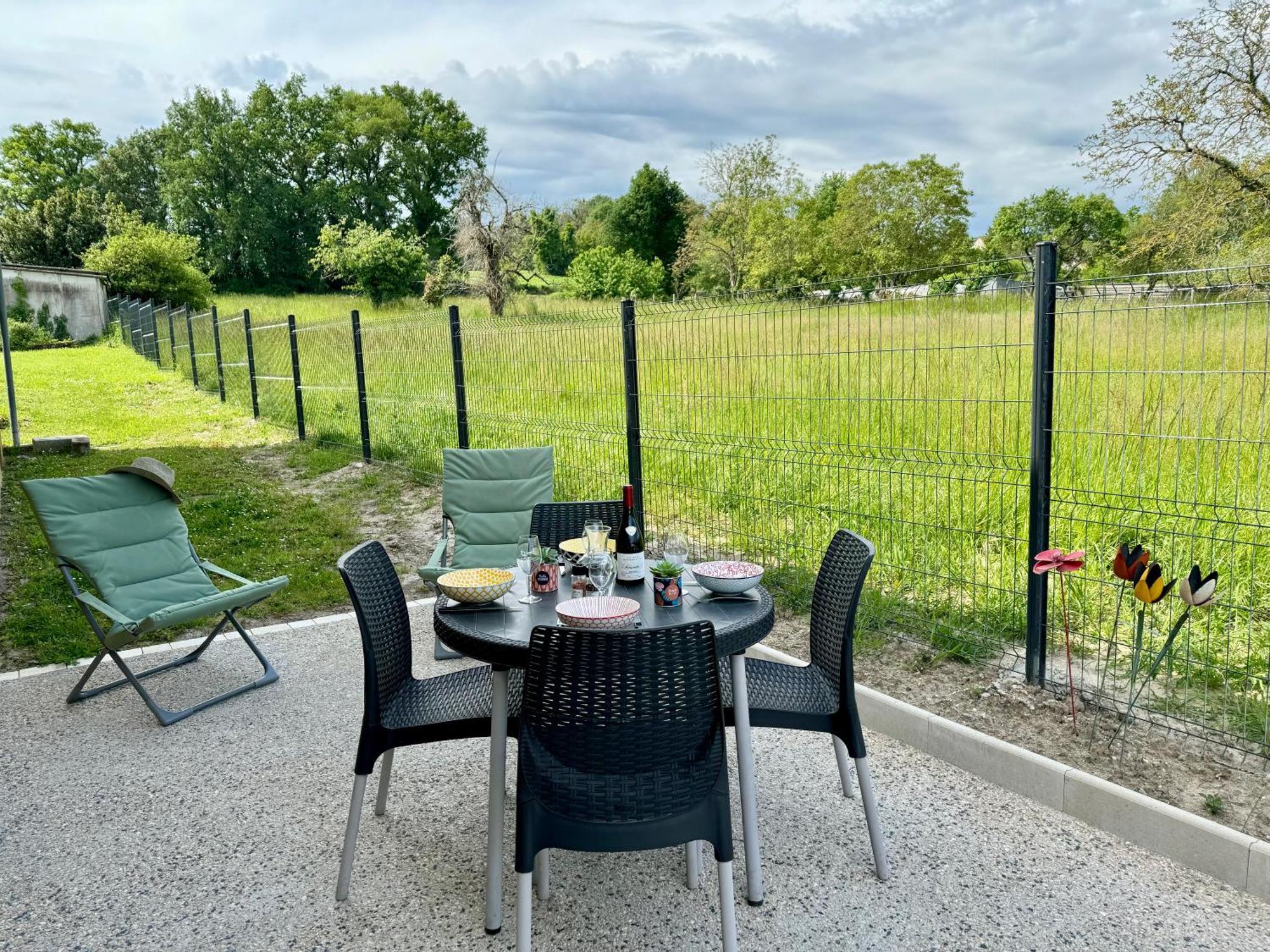 La Maisonette Arelo Couffy Exterior photo